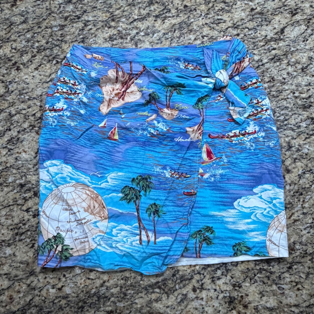 Robbie Bee Hawaiian Tropical Print Wrap Mini Skirt Blue Sailboat Rayon Size 10